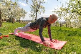 快船逆转活塞后3喜1忧