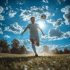 雷霆力克快船13连胜 拉塞尔伤退篮网险胜雄鹿